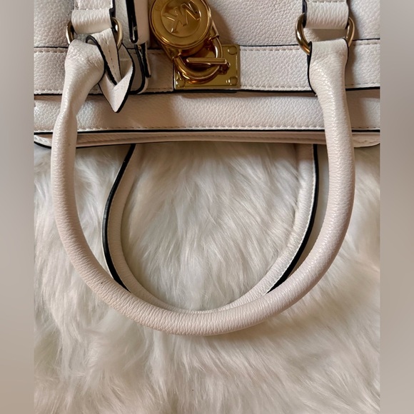 Hamilton Elegant Cream Medium Leather Satchel with Gold Accents hard wear - Picture 9 of 14